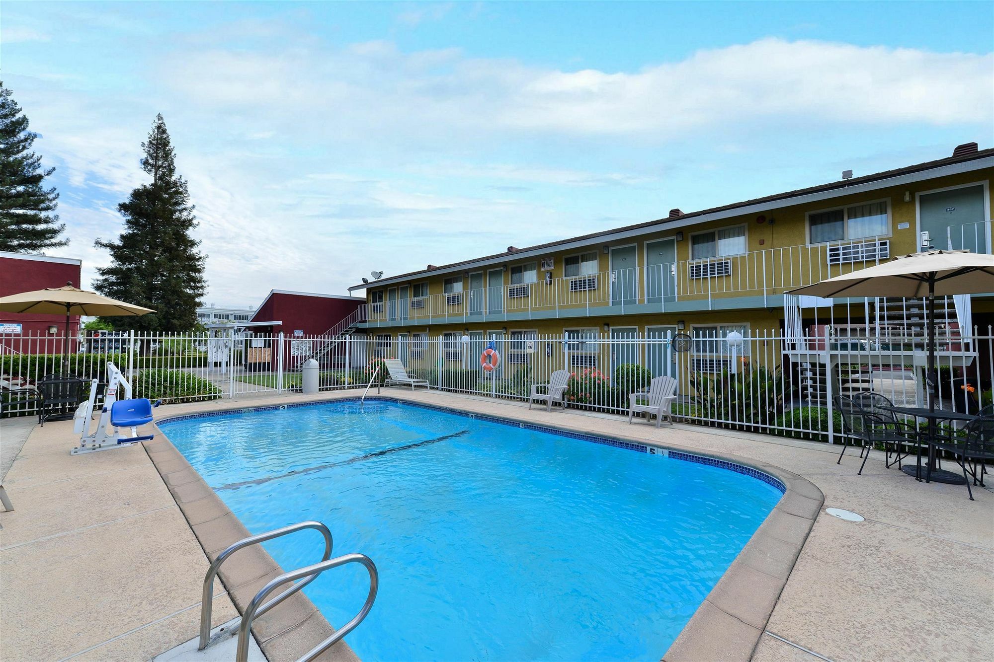 Oasis Inn Sacramento- Elk Grove Екстер'єр фото