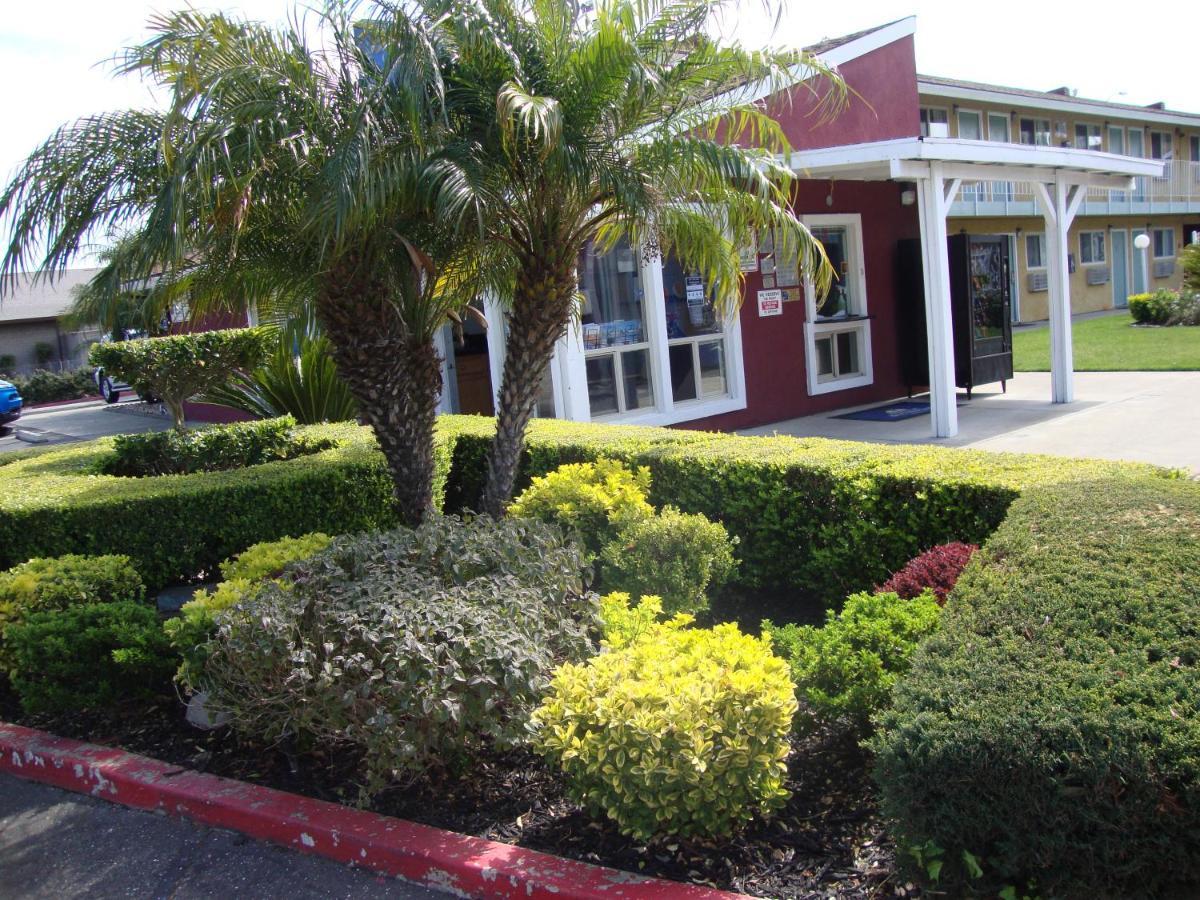 Oasis Inn Sacramento- Elk Grove Екстер'єр фото